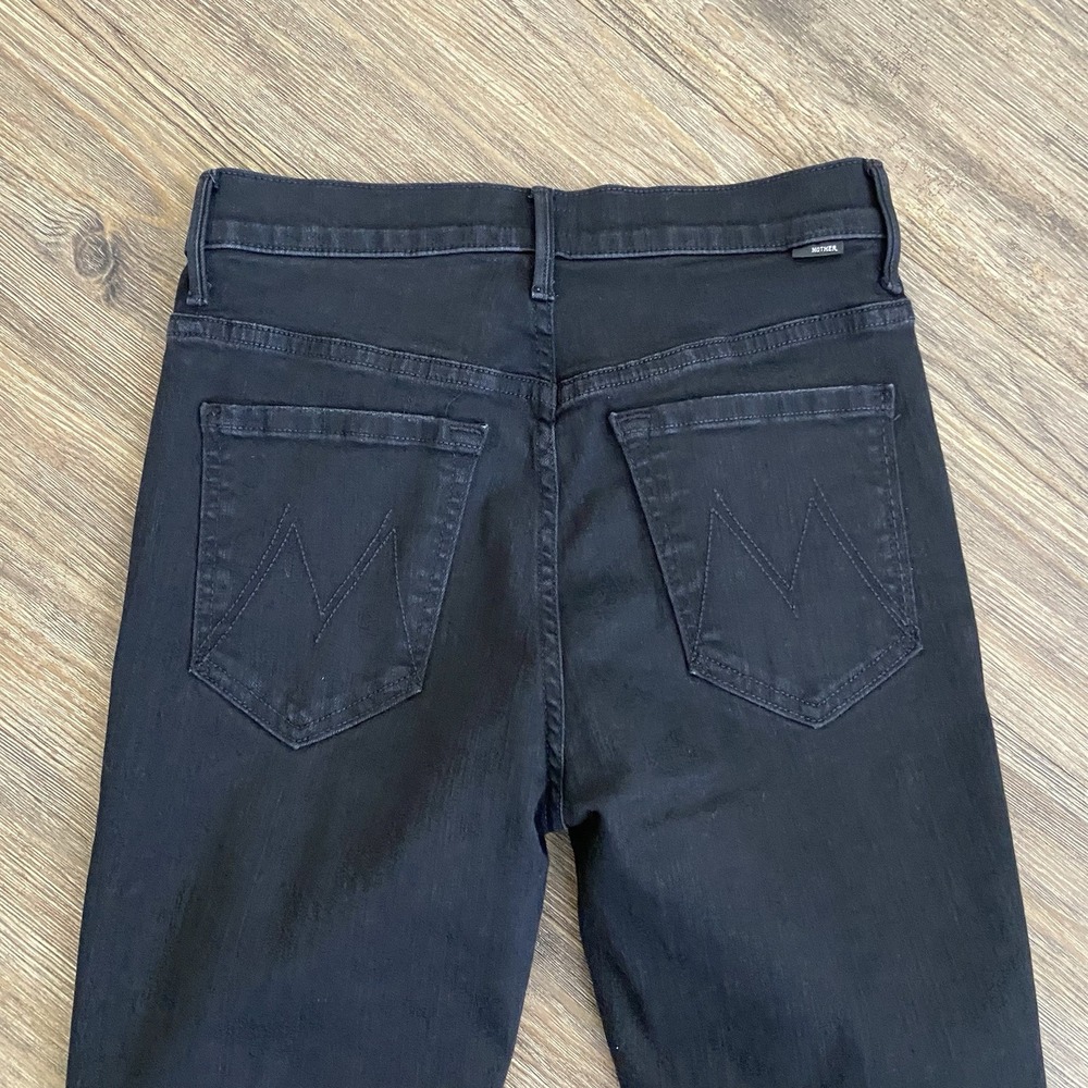 MOTHER Stunner Zip Ankle Step Fray Jeans Women's Size 26 Not Guilty Black Denim - Picture 9 of 10